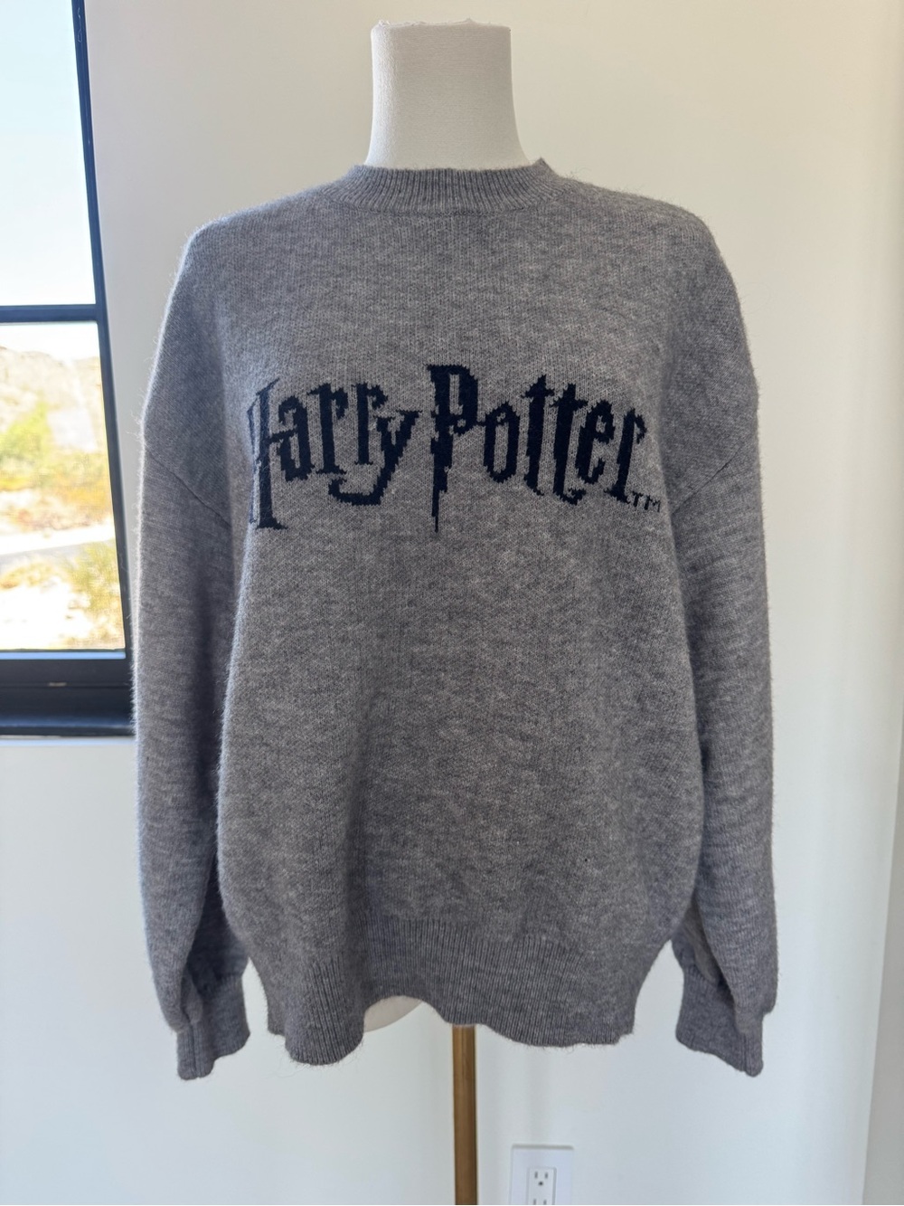 Friful Harry Potter Gray Crewneck Sweater Hogwarts Potterhead Wizarding World